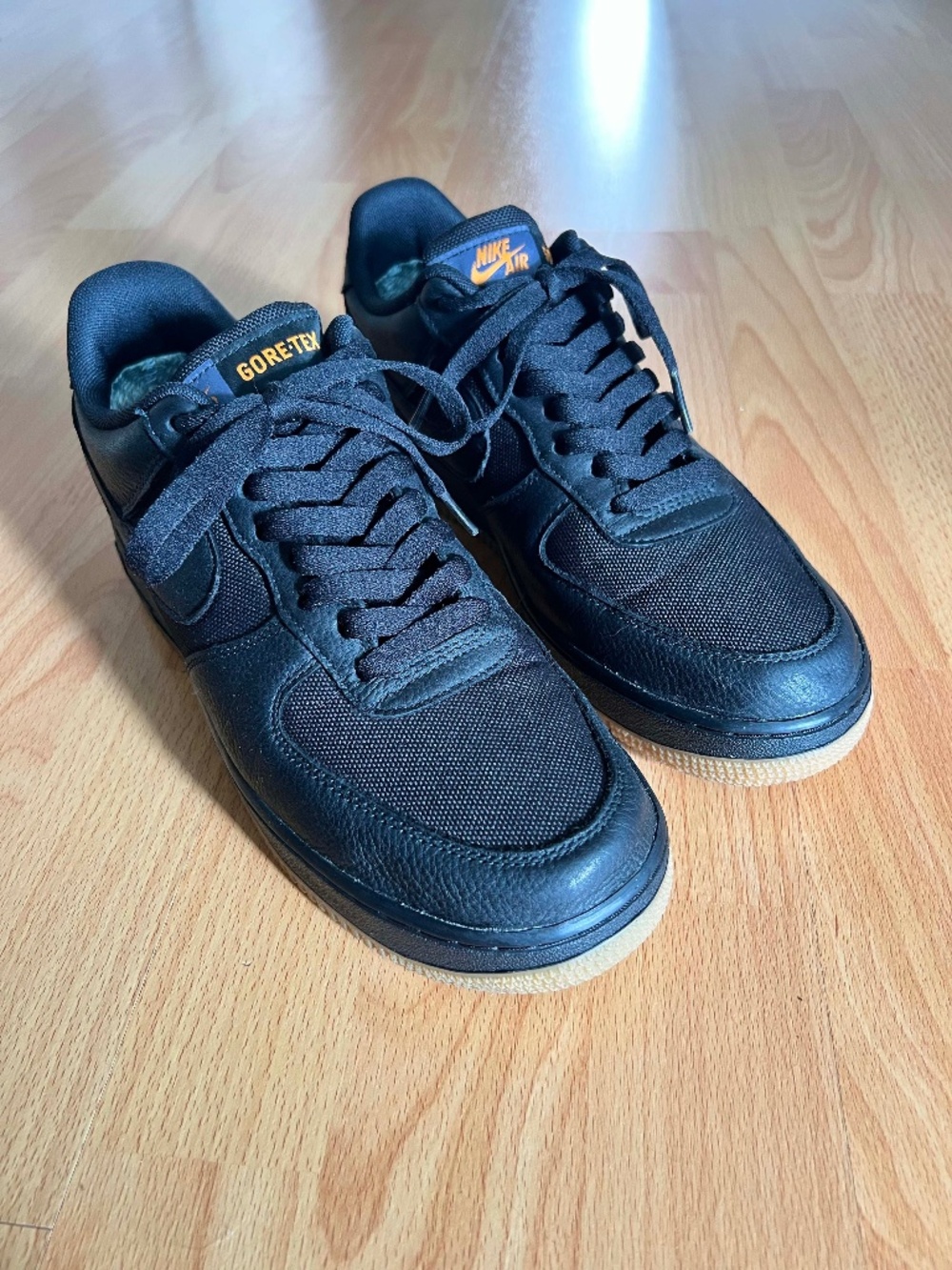 Nike Air Force 1 GORE-TEX Black/Ceramic (Like New)